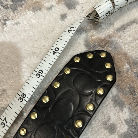 Black and gold studded coach belt - Picture 6 of 6